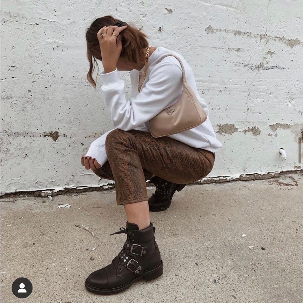 FRYE Samantha Hiker Boots Open to Offers!